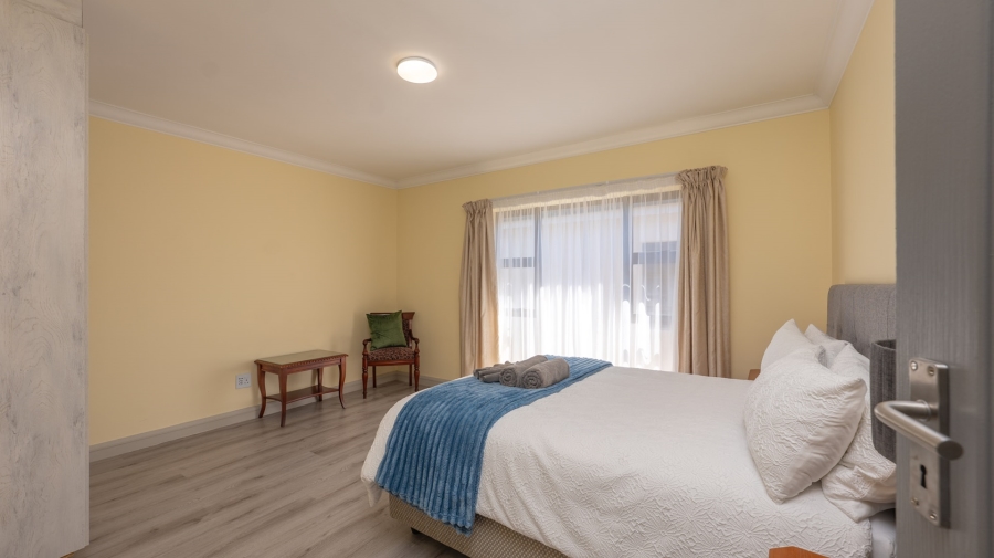 To Let 3 Bedroom Property for Rent in Agulhas Western Cape